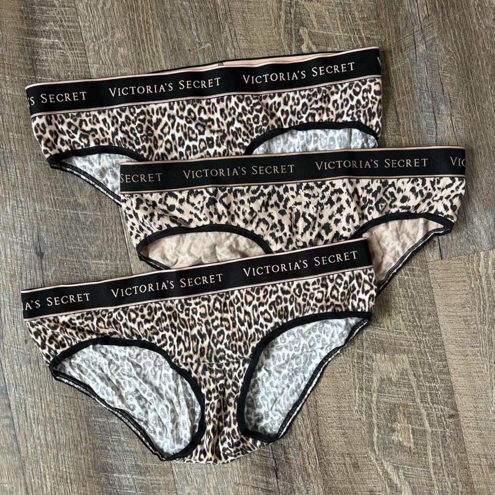Victoria's Secret || Bundle Leopard Print Panties - Black and Tan
